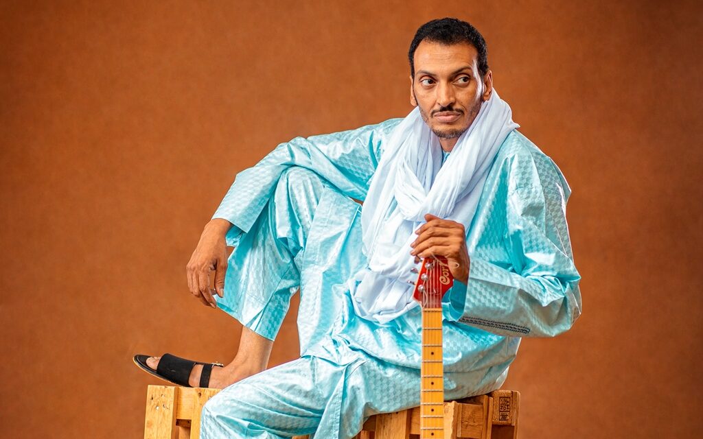 Bombino si racconta prima del live a Festival Mundus (intervista)